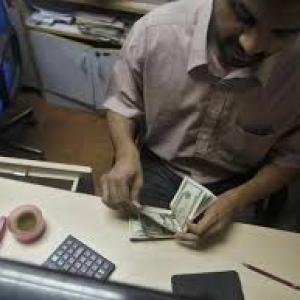 Banks want RBI to do more than just cut rates to spur lending