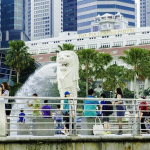 Singapore is Asia's economic lion, says Modi