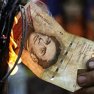 In pictures: A tale of two demonetisations