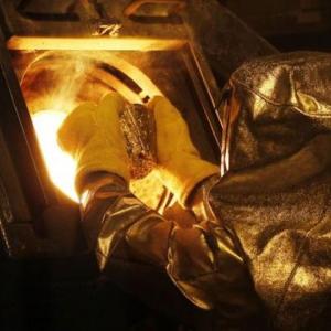 India wants private sector to explore for diamonds, gold