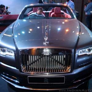 Rolls-Royce drives in Dawn at Rs 6.25 crore