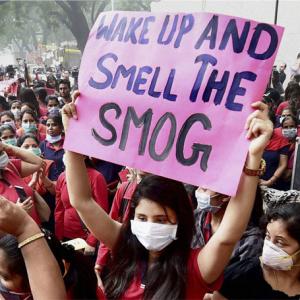 Delhi smog: Companies face 5-10% staff crunch