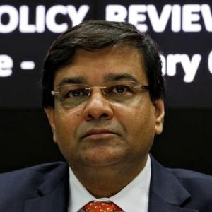 EMIs won't pinch. RBI cuts repo rate cut by 25 bps