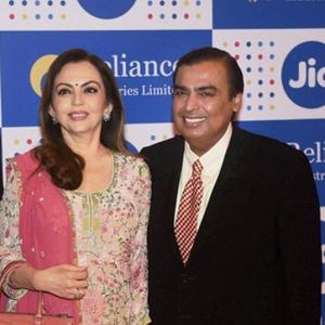India's 10 richest business tycoons