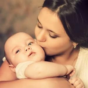 6 important things you must know about maternity insurance