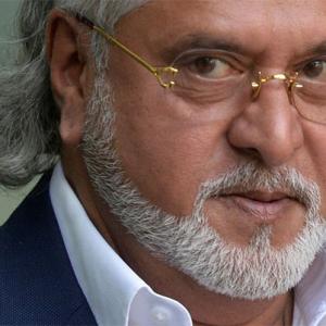 SC demands Mallya's presence to proceed in contempt case