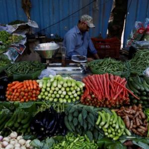 Costler veggies, fuel push inflation to 4-mth high of 4.87%