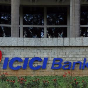 Chinese bank invests Rs 15 cr in ICICI Bank via QIP