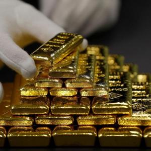 Want to buy physical gold? Go digital for investment