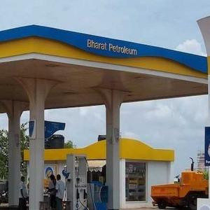 Govt has received 3 bids for BPCL: Oil minister