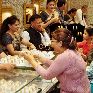 Gold imports fall 57% over low demand in Covid times
