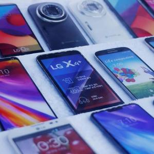 LG to shut mobile phone business worldwide