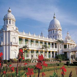 Indian Hotels in race o take over Lalitha Mahal Palace