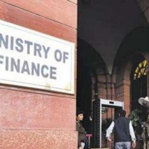 Finmin reimposes spending curbs on ministries for Q2