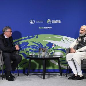 Modi meets Bill Gates; discusses climate change