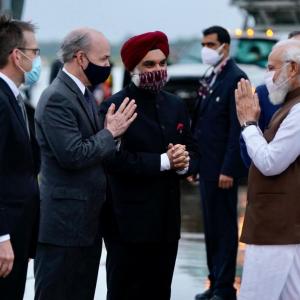 Modi to meet top 5 CEOs, 2 of them Indian Americans