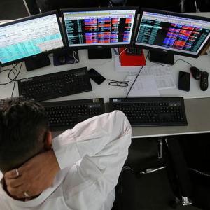 Sensex tanks 2,702 pts in line with global meltdown