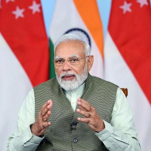 Digital deals will soon exceed cash in India: Modi