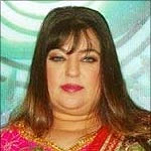 Do you want Dolly Bindra back on Bigg Boss?