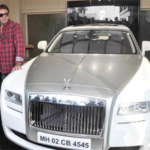 Sanjay Dutt gifts Manyata a Rolls Royce