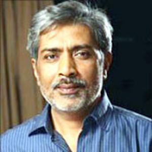 Prakash Jha ready to remove 'objectionable' scenes from Aarakshan