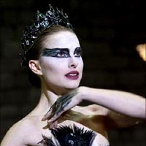 Pick up blade Vær tilfreds Opførsel Review: Black Swan is a must watch film - Rediff.com movies