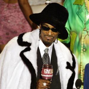 Snoop Dogg changes name to Snoop Lion!