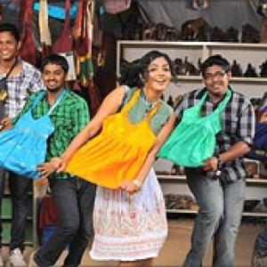 Review: Orkut Oru Ormakoot is outdated