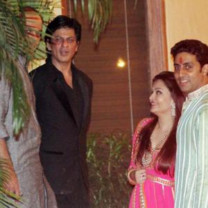 PIX: Shah Rukh, Akshay Kumar party with Bachchans