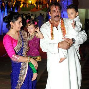 PIX: Bollywood attends Sanjay Dutt's Mata Ki Chowki