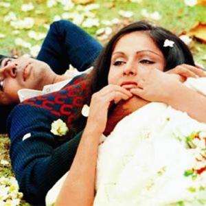 'Felt awkward during the romantic scenes in Kabhi Kabhie'