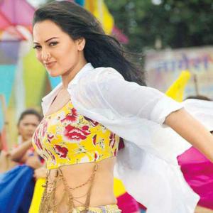 Sonakshi, Kangna, Tabu: Bollywood's WORST dancer? VOTE!