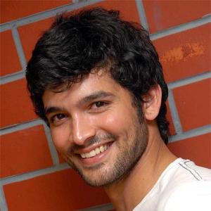 Diganth headed to Bollywood?