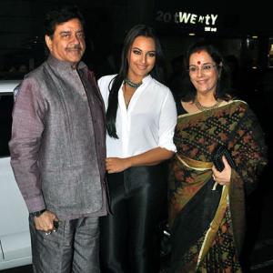 PIX: Sonakshi, Ranveer, Ekta Kapoor at Lootera success party