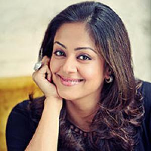 Jyothika makes comeback in How Old Are You remake