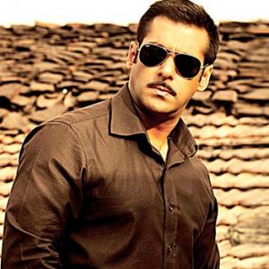 Quiz Time: In which film did Dimple play Salman Khan's mother?
