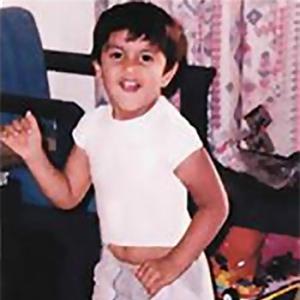 Beat #MondayBlues: Guess who this actor is!