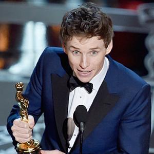 Oscars 2015: Eddie Redmayne, Jullianne Moore win