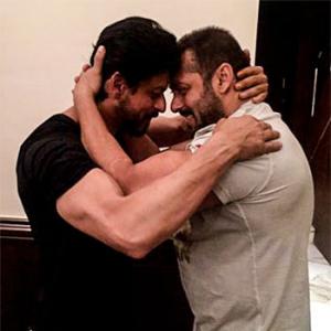 Shah Rukh to meet Salman on Bigg Boss 9