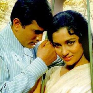 Quiz: Who was the original choice for Asha Parekh's role in Kati Patang?