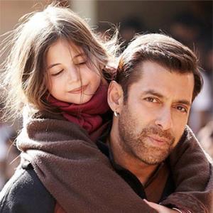 #TuesdayTrivia: How many girls did Kabir Khan audition for Munni's role in Bajrangi Bhaijaan?