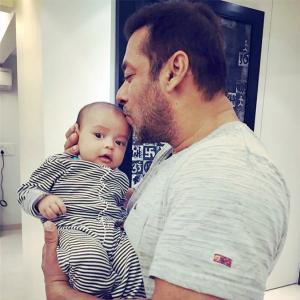 Salman Khan spends time with nephew Ahil