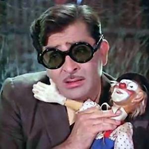 Quiz: Which of Raj Kapoor's sons made his debut in Mera Naam Joker?