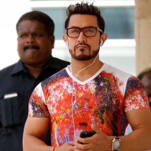 Like Aamir's new look? VOTE!