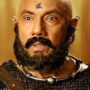 Sathyaraj expresses 'wholehearted regret' for comments