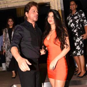 PIX: Shah Rukh parties with daughter Suhana