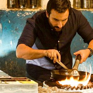 Bollywood's YUMMIEST foodie moments!