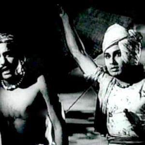 7 Must Watch Movies of Karunanidhi
