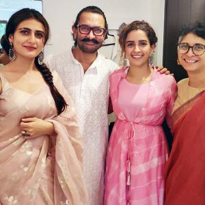PIX: Aamir celebrates Eid with Dangal friends
