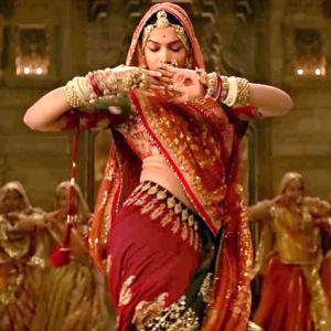 Deepika's tummy, geography may delay Padmaavat